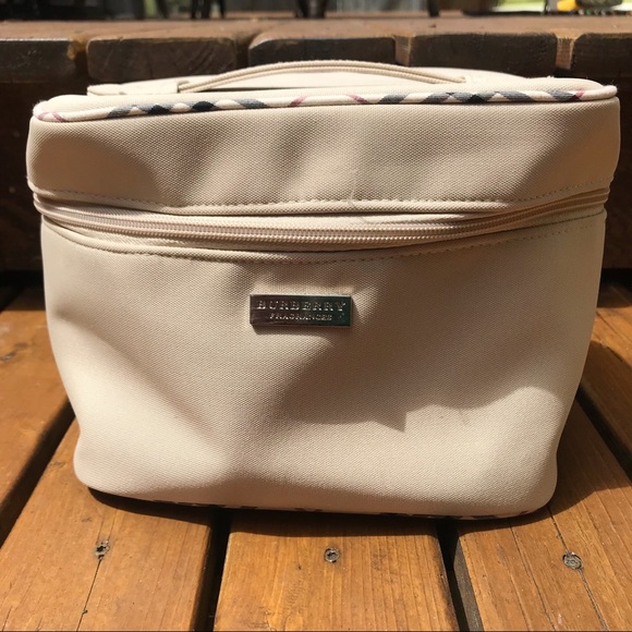 burberry vanity case